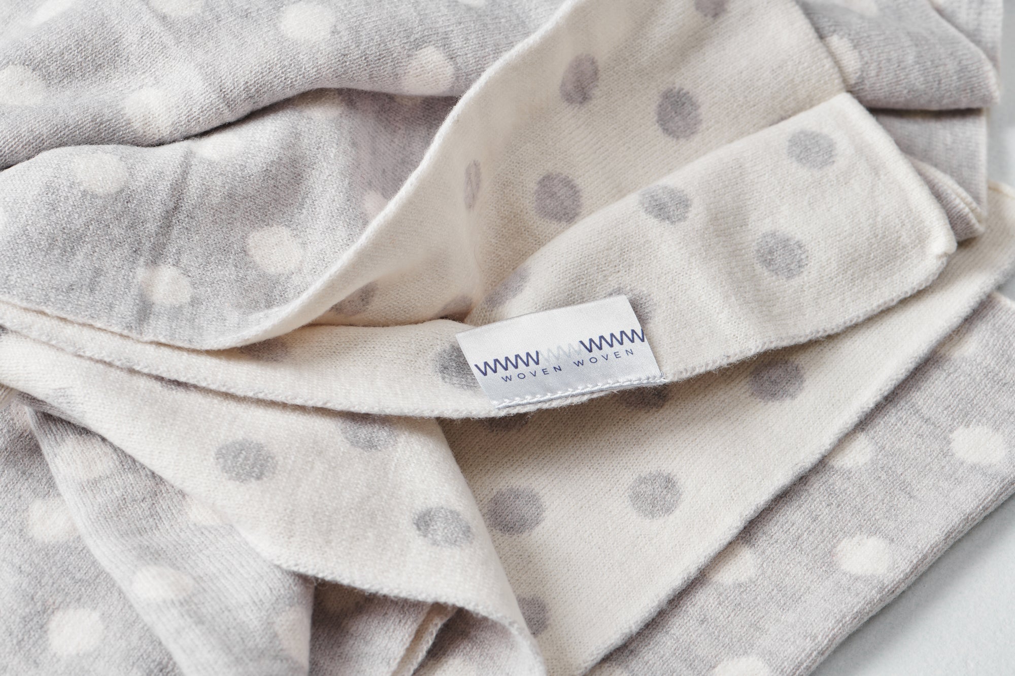 🐑 Ultrafine Australian Merino Wool Baby Blanket Polka Dots